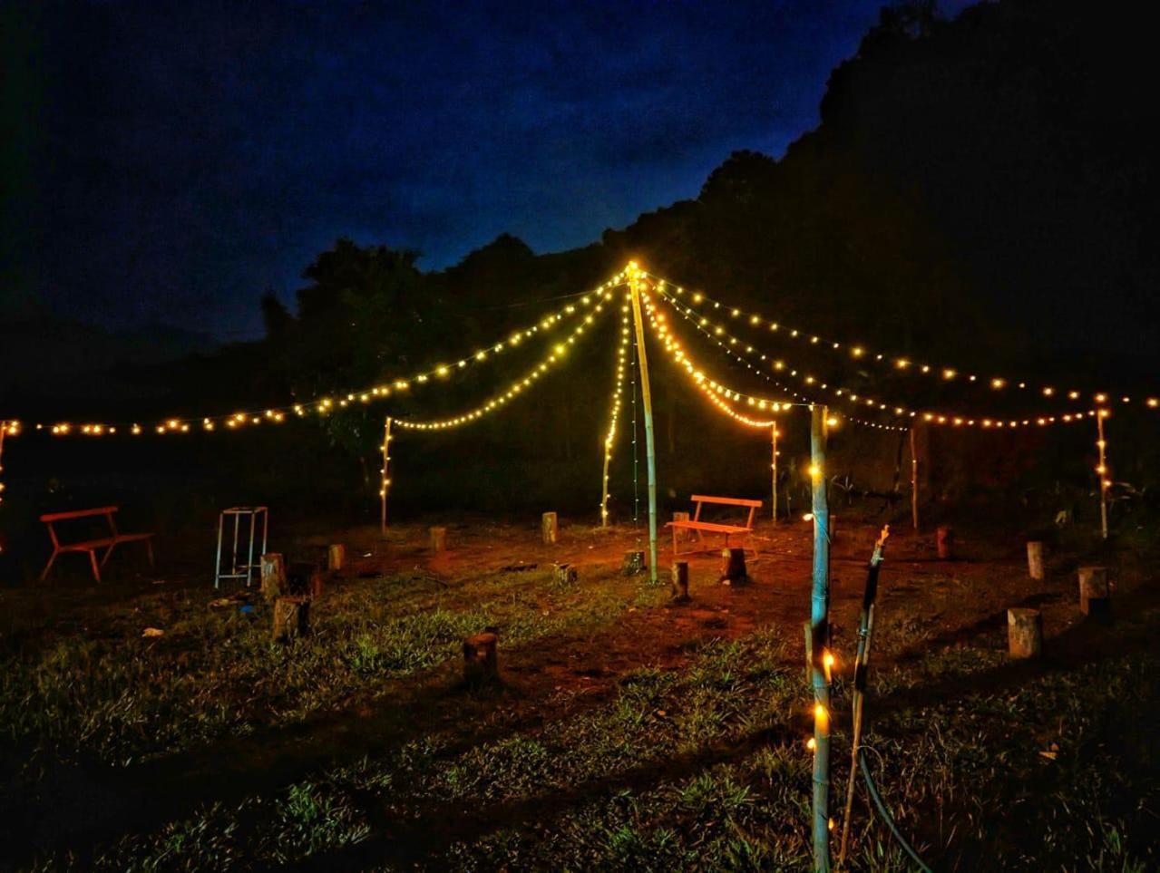 Misty Hideout Bed & Breakfast Kakkadampoyil Ngoại thất bức ảnh
