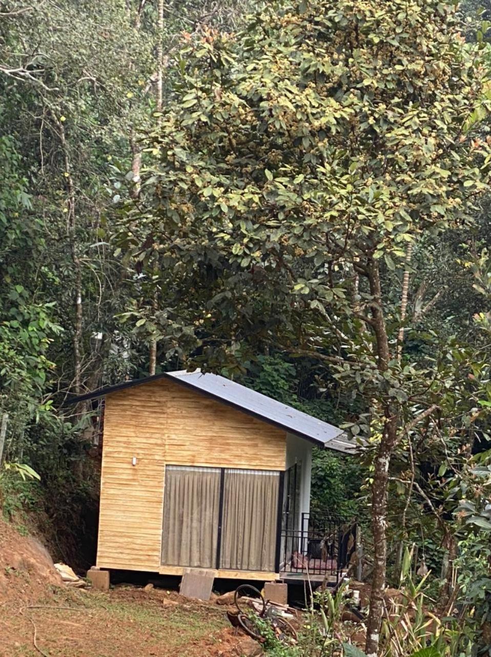Misty Hideout Bed & Breakfast Kakkadampoyil Ngoại thất bức ảnh