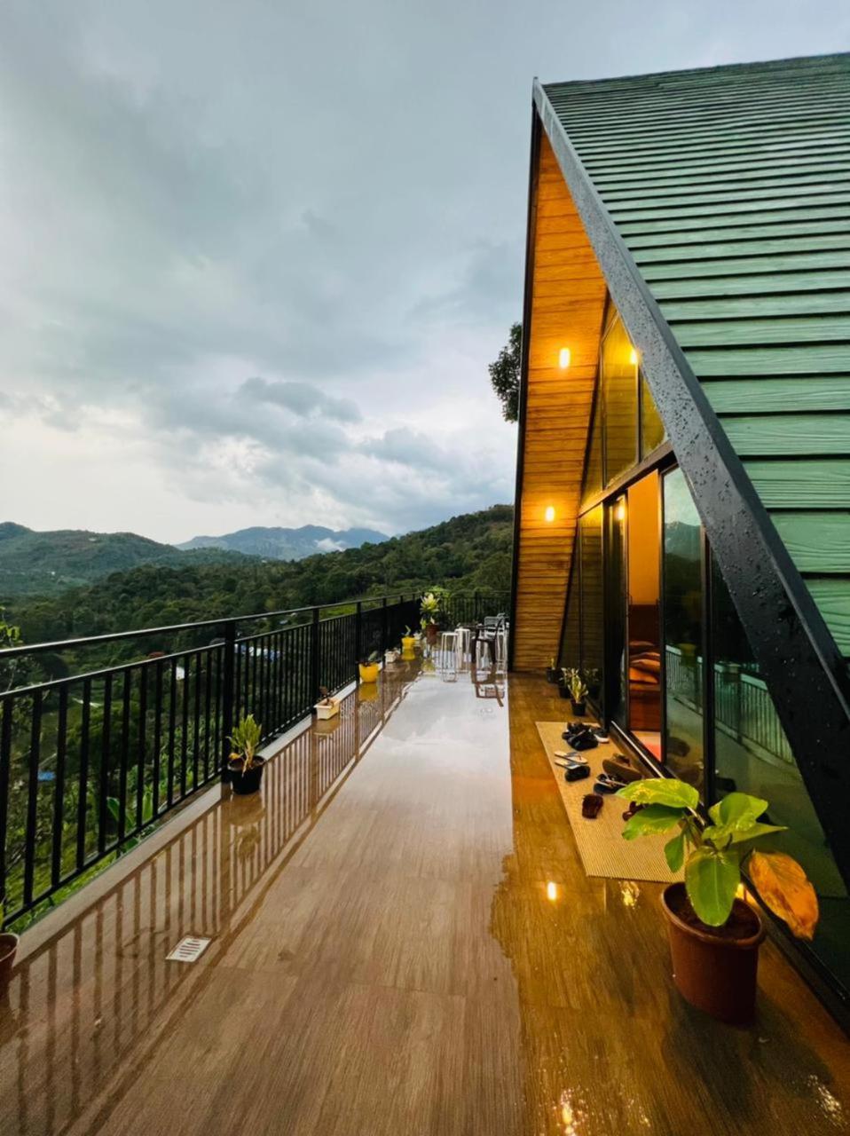 Misty Hideout Bed & Breakfast Kakkadampoyil Ngoại thất bức ảnh