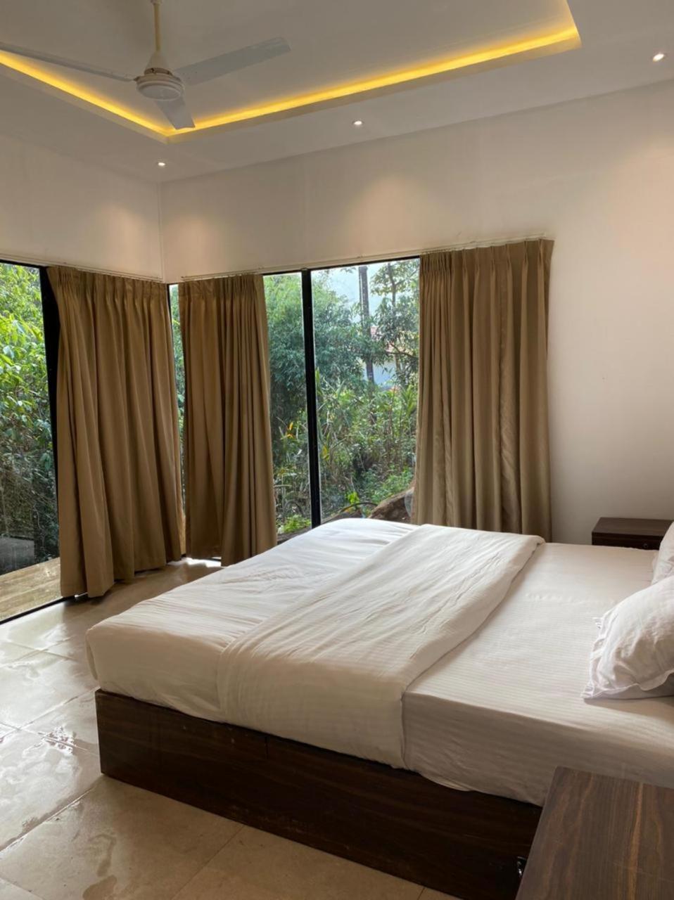 Misty Hideout Bed & Breakfast Kakkadampoyil Ngoại thất bức ảnh