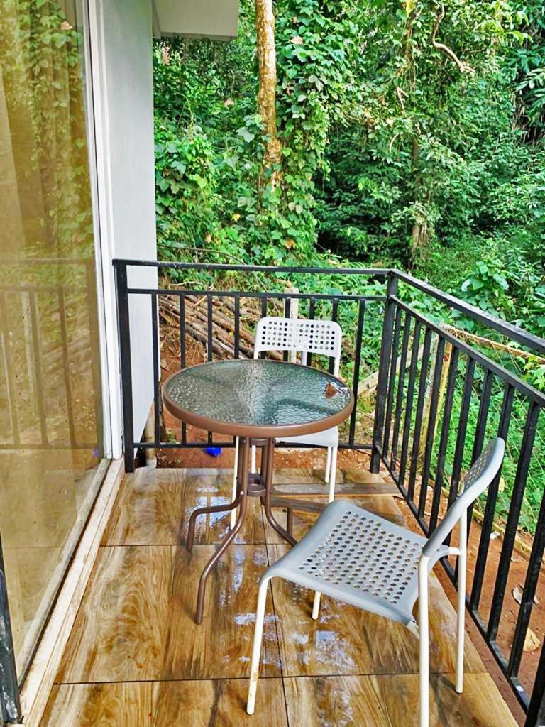 Misty Hideout Bed & Breakfast Kakkadampoyil Ngoại thất bức ảnh